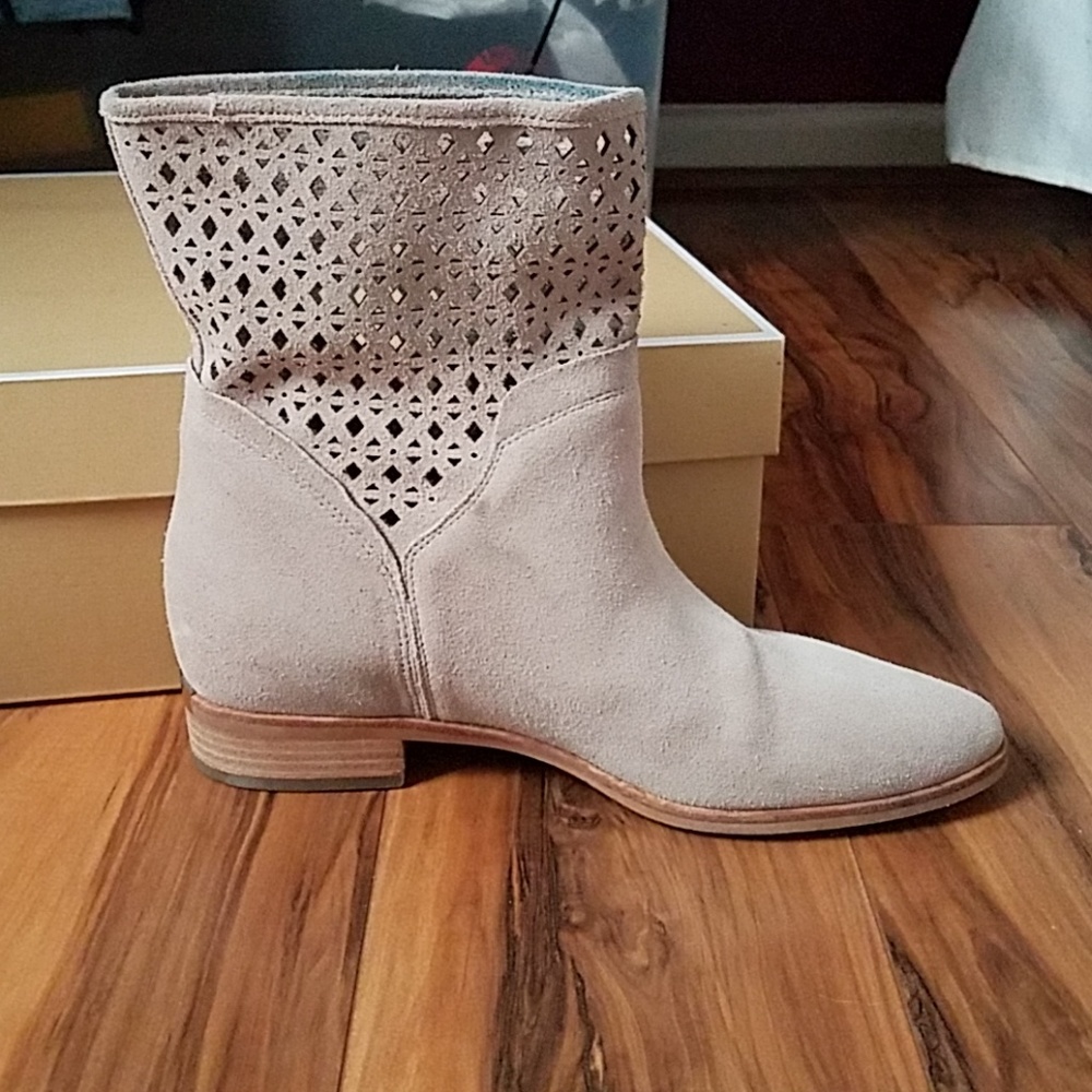Michael Kors Boots